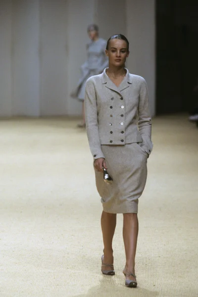 Look 22